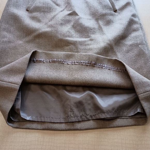 J Crew 100% Wool Brown Camel Color Pencil Skirt with Pockets Size 6 - Picture 10 of 12